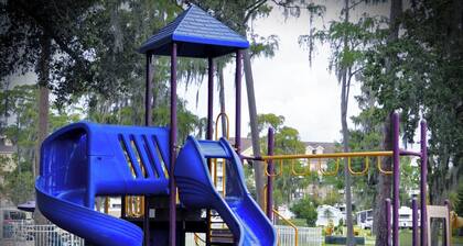 Charming 2-bedroom cottage in Kissimmee