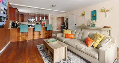 3BR/2.5BA • Parking • Comfort, Style & Convenience