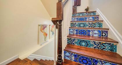 3BR/2BA Int'l, Family, Business-Friendly Apartment