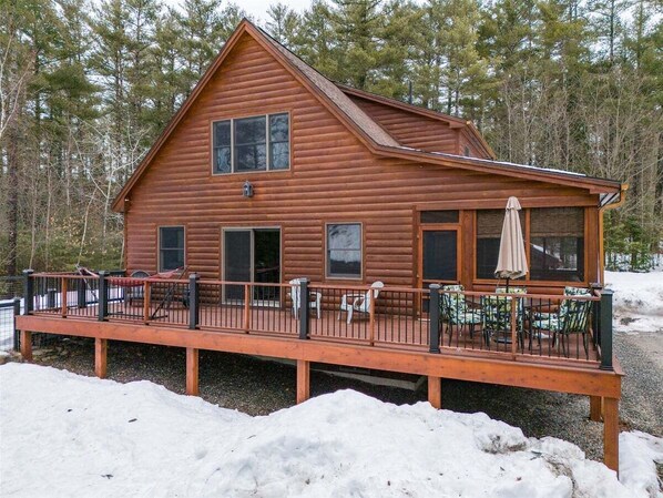 Exterior - Pine Haven Hideaway Bethel (Bethel)