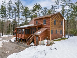 Exterior - Pine Haven Hideaway Bethel (Bethel)