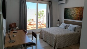 Apartemen Superior, pemandangan halaman