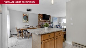 Interior - Eden Ridge Townhouse 5-C (Bethel)