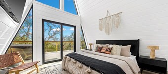 ARES Treehouse Fredericksburg