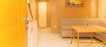 RedDoorz @ Benelio Suites Pavia Iloilo