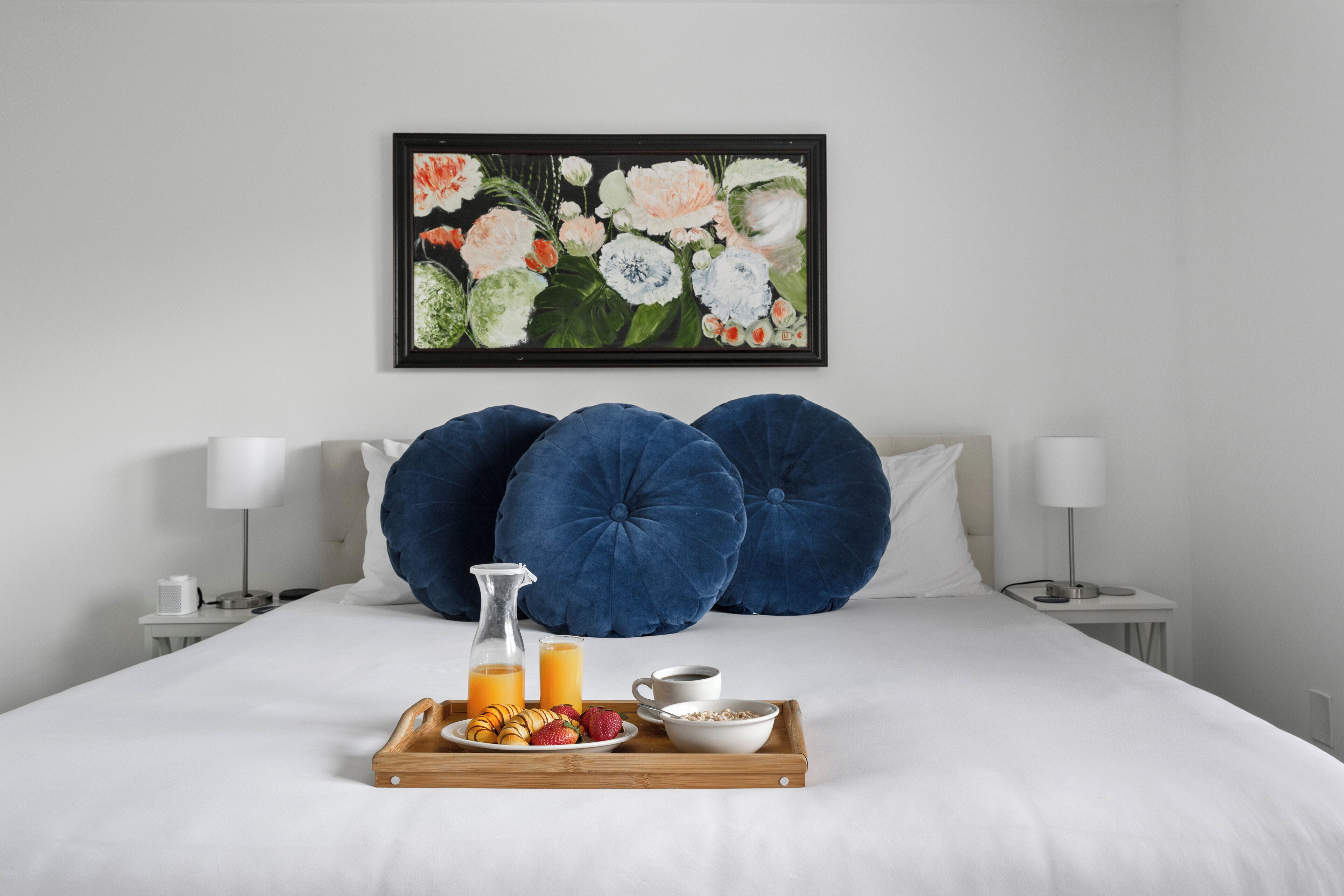 2 habitaciones, tabla de planchar con plancha y internet 