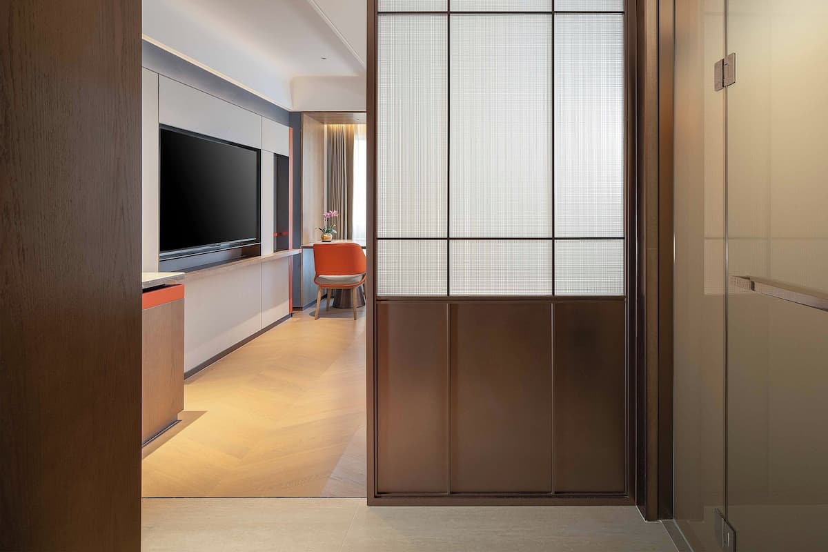 1 habitación, ropa de cama de alta calidad, edredón y escritorio