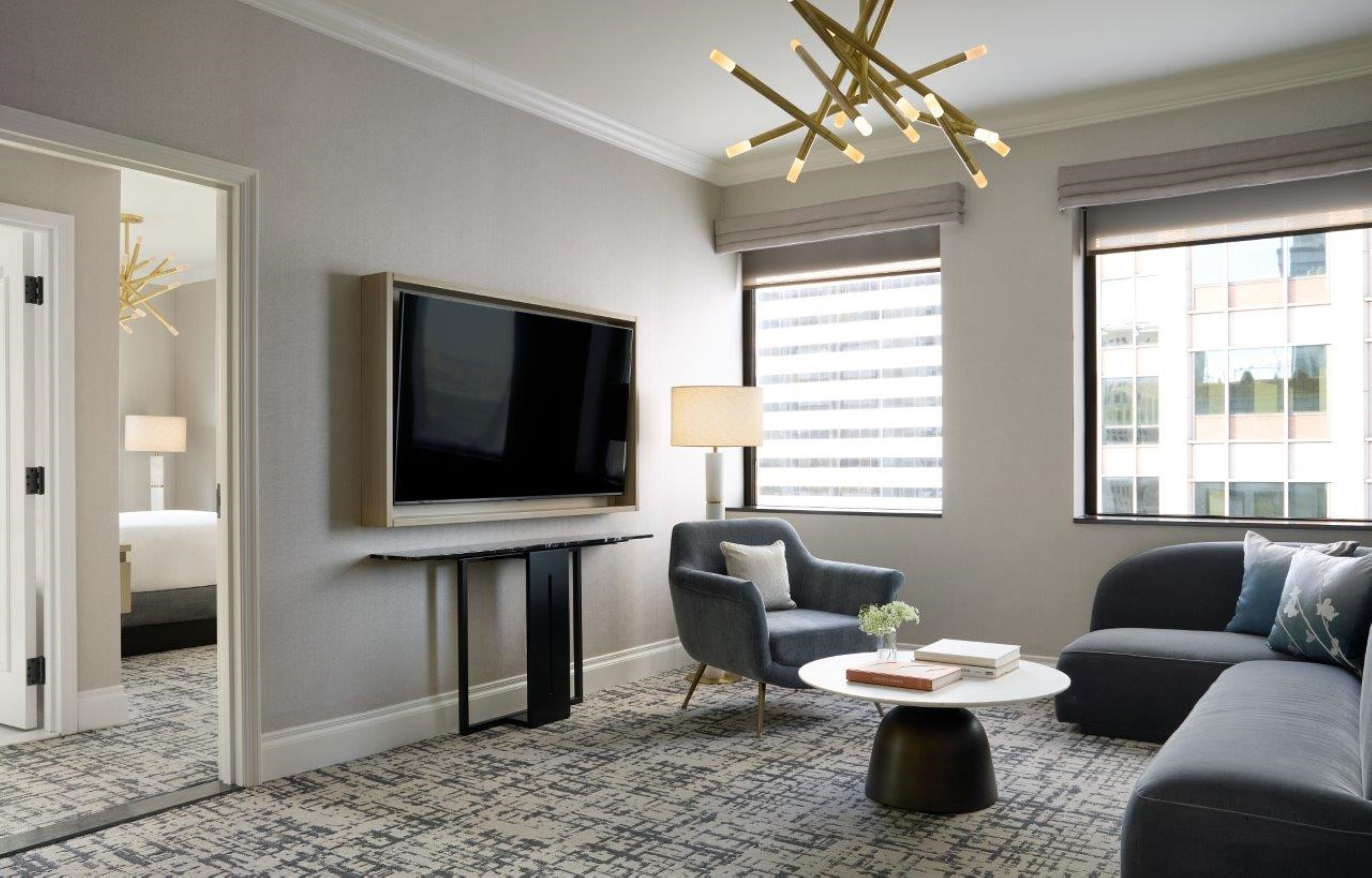 Suite luxueuse, 1 chambre | Literie hypoallergénique, minibar, coffre-fort