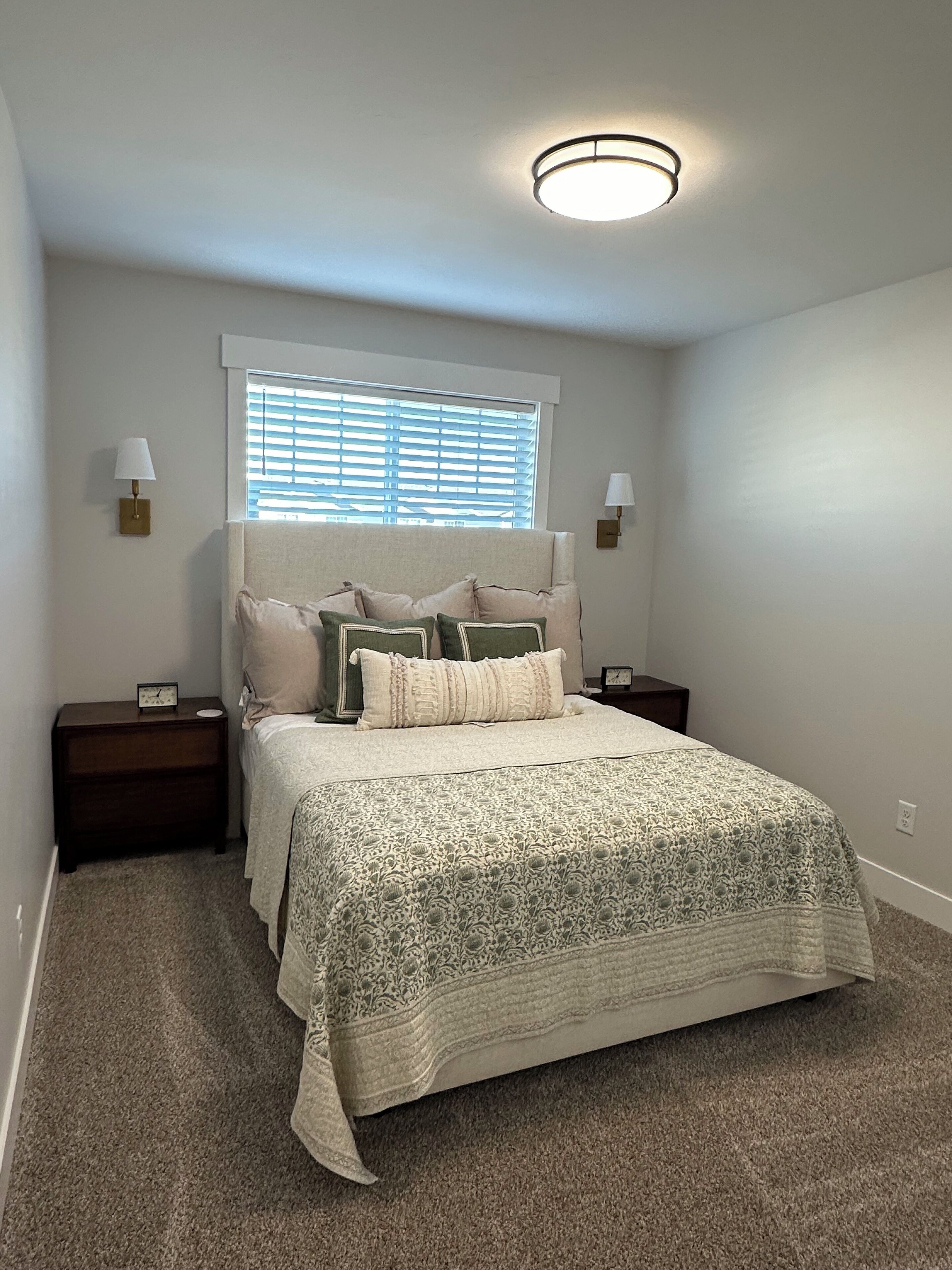 3 soverom, strykejern/-brett, wi-fi og sengetøy