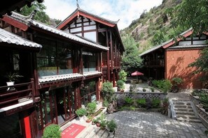 Unclassified image, 5 of 73, button - Youtang Cloud Station CourtyardZen-style Inn (Lijiang Shuhe Ancient Town Branch) (Lijiang)