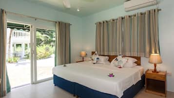 1 bedroom, iron/ironing board, bed sheets