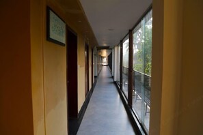 Lobby lounge - Rosetum Anjuna Goa (Anjuna)