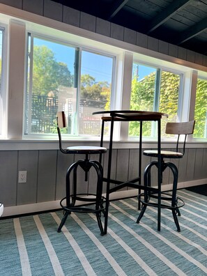 Luxury Studio | Terrace/patio - The Benjamin Hotel (Watkins Glen)