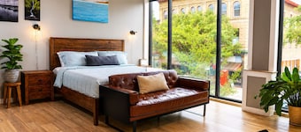 The Benjamin Hotel