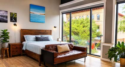 The Benjamin Hotel