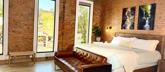 เดอะเบนจามินโฮเทล