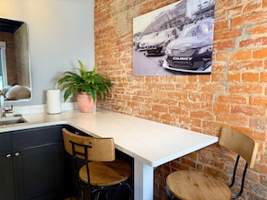 Luxury Room | Private kitchen | Full-size fridge, microwave, coffee/tea maker, ice maker