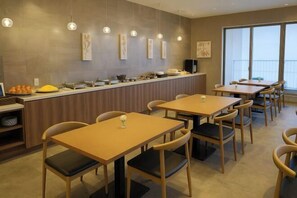 Restaurant - Plaza in Kanku Hotel (Izumisano)