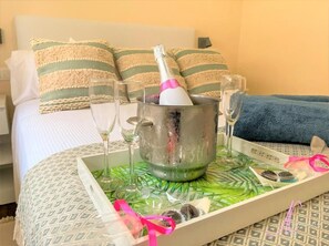 2 bedrooms, iron/ironing board, WiFi, bed sheets - Arena Castelldefels - Apartamento de 2 Habitaciones II (Castelldefels)