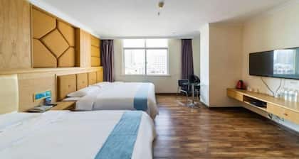Changyue Hotel (Beihai High-speed Railway Station)