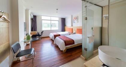 Changyue Hotel (Beihai High-speed Railway Station)