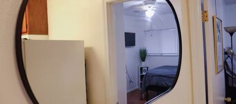 Charming bungalow with AC and WiFi in soothing Loma Linda