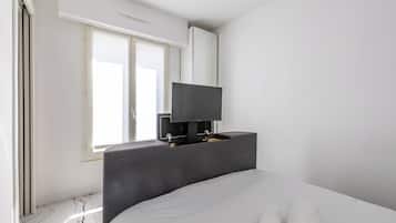 1 chambre, fer et planche à repasser, lit parapluie, Wi-Fi gratuit