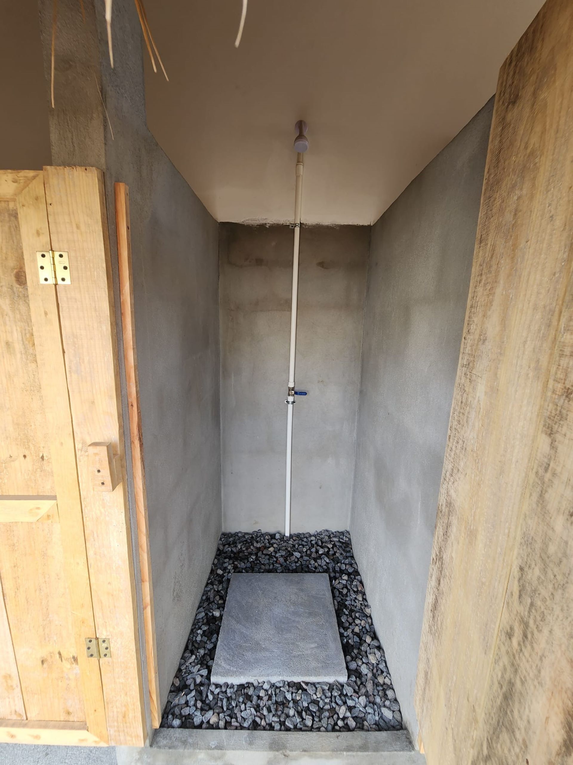 淋浴設備、毛巾、衛生紙