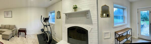 Interior - Chic 1-bedroom basement apartment (Rockville)