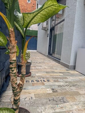 Basic Twin Room | Free WiFi, bed sheets - Kalmuk Suite Hotel (Trabzon)