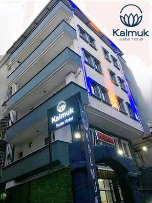 Front of property - Kalmuk Suite Hotel (Trabzon)