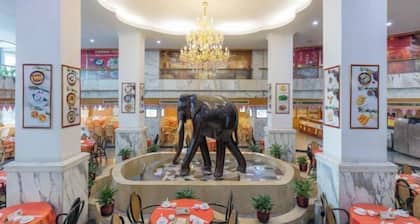 Jin Yuan Holiday Hotel