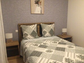 2 chambres, Wi-Fi gratuit, draps fournis