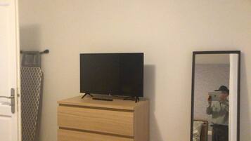 2 chambres, Wi-Fi gratuit, draps fournis