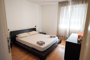 3 quartos, Wi-Fi, roupa de cama