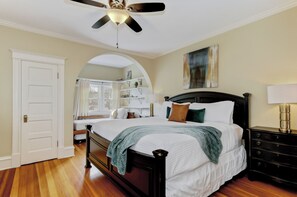 5 chambres, fer et planche à repasser, lit parapluie, Wi-Fi gratuit