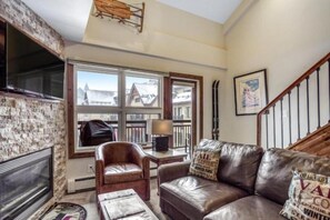 Exterior - Ski In, Ski Out 1 Bedroom Condo at the Eagle Bahn Gondola (Vail)