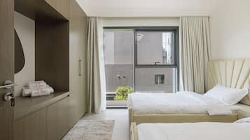 2 bedrooms, iron/ironing board, WiFi, bed sheets