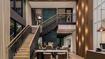 Lobby lounge