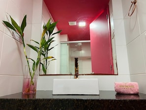 Apartment | Bathroom - O Apartamento Rosa (João Pessoa)