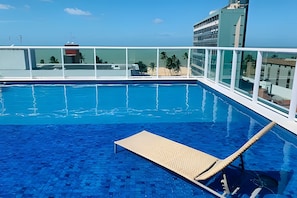 Outdoor pool -  O Apartamento Rosa (João Pessoa)