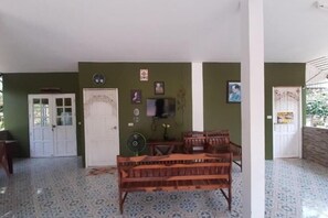Room - Parichat house (Pak Chong)