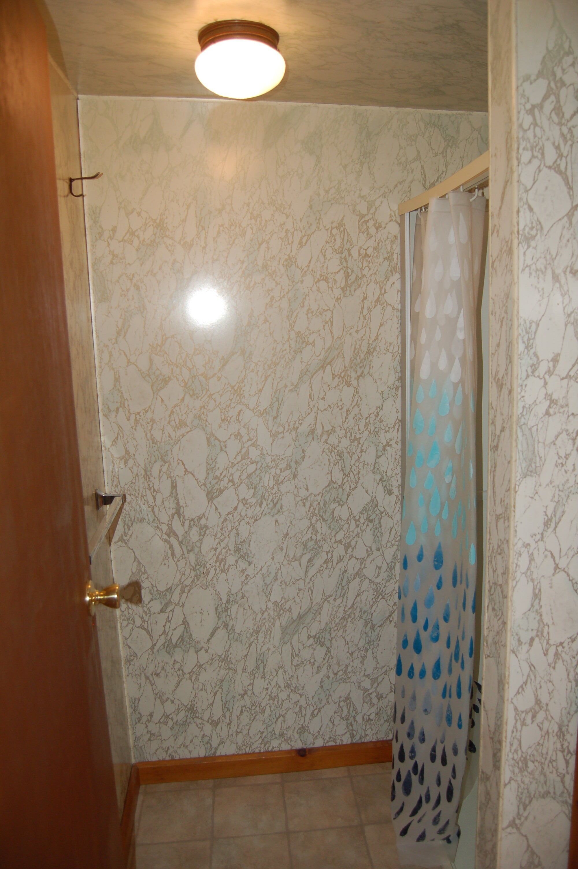 Savon, shampoing, papier toilette