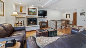 Exterior - Beaver Creek Village 2 Bedroom Residence With Ski In/out Access and Pool (Avon)