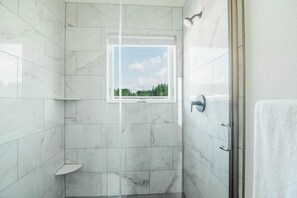 Shower, hair dryer, towels, soap - Lakefront - Amazing views! Private Hot Tub & Boat Slips. 12 mins to Ski Resorts! (Alanson)