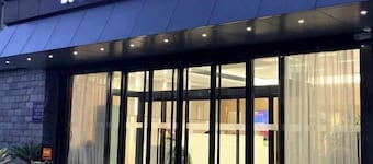 Elite Hotel (Beijing International Exhibition Hepingli North Street Subway Station store)