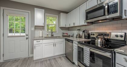 The Forest • Downtown Raleigh ~Newly Renovated