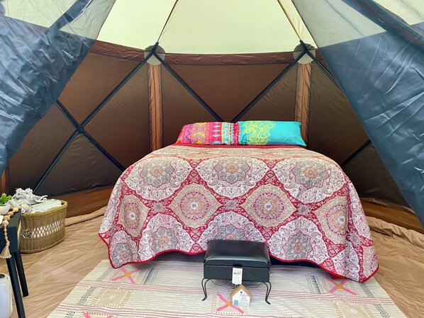 Romantic Tent, Hot Tub, Partial Lake View | Premium bedding, pillowtop beds, individually decorated - The Lodge at Runaway Bay (Seville)