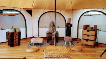 Tente Panoramique | Coin séjour