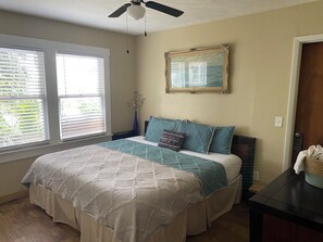 华丽平房, 1 间卧室, 厨房, 湖景 | 高档床上用品、加厚床垫、特色装修、特色家居